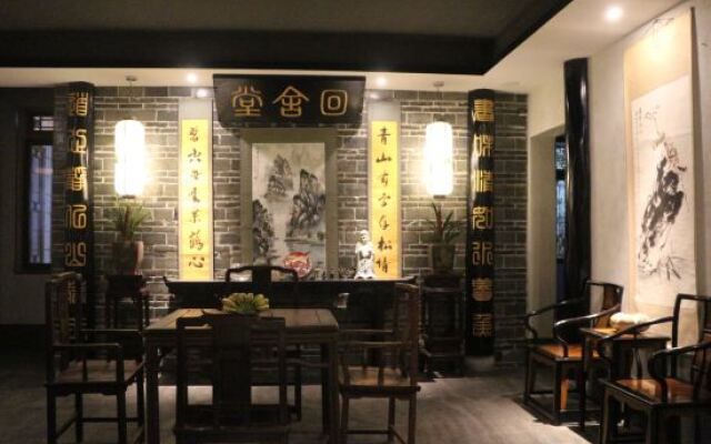 Nanning Huishe Inn (Guangxi Economic And Trade College Qingxiushan Branch)