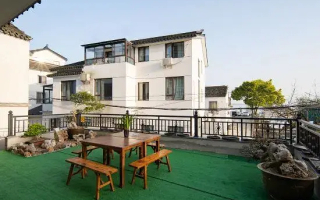 Suzhou Jiangnan Stone Lake View homestay