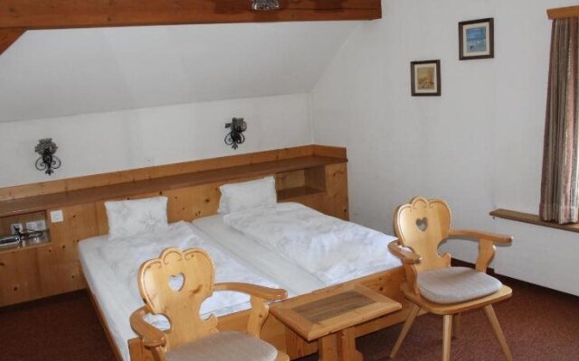 Hotel-Pension Hauser