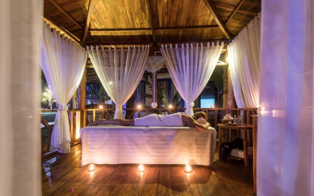 Isabella Resort