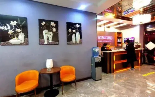 Huolin Gol Yitong Business Hotel