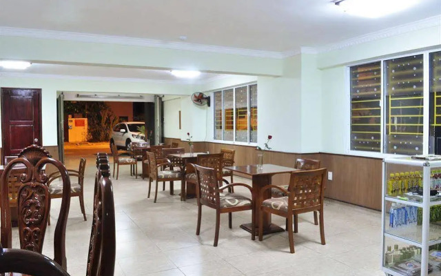 Champa Hotel