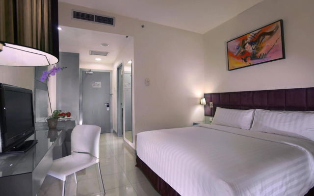 Royal Palm Hotel & Conference Center Cengkareng
