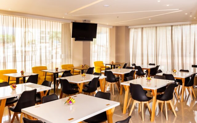 Hotel F25