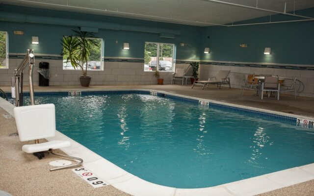 Holiday Inn Express & Suites Logan By IHG