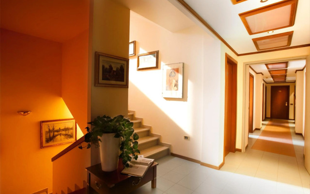 Vintage Hotel Tornese - Business & Events