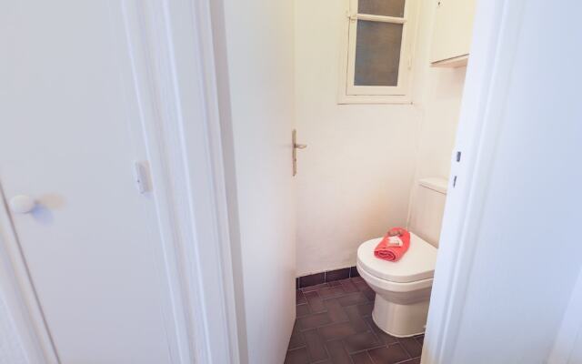 BLUE BEACH AP4172 bY RIVIERA HOLIDA HOMES