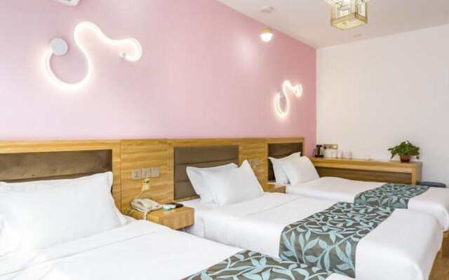 Floral Hotel The Heroes Farmyard Beijing