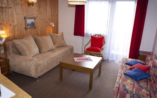 Drei Sonnen Landhaus Reihan