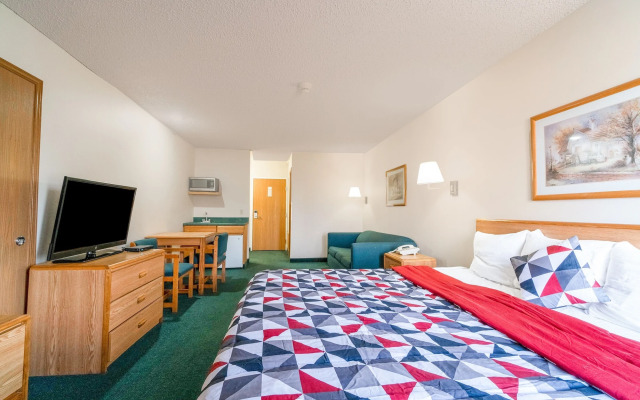 Hometown Inn By Oyo Texhoma, Ok