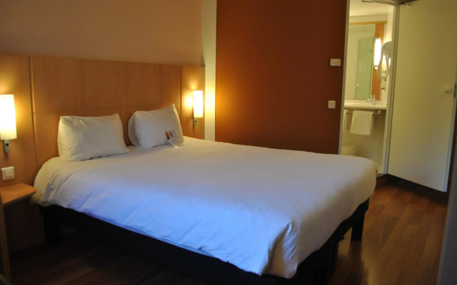 ibis Loriol Le Pouzin