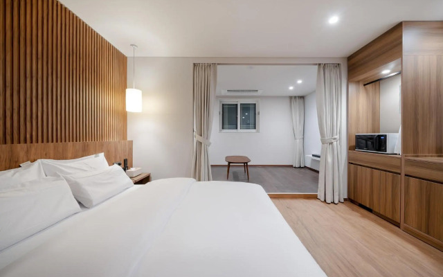Dongtan Bell Hotel
