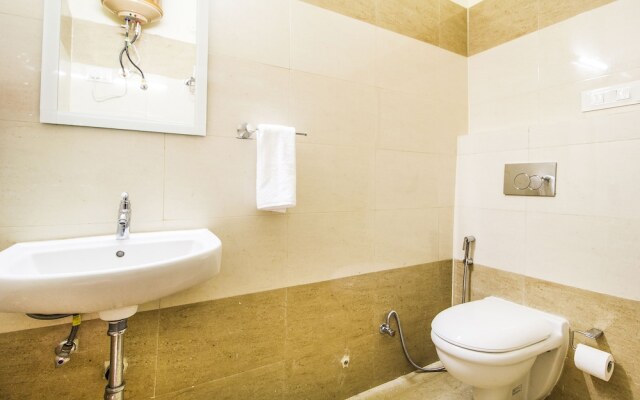 FabHotel Evergreen
