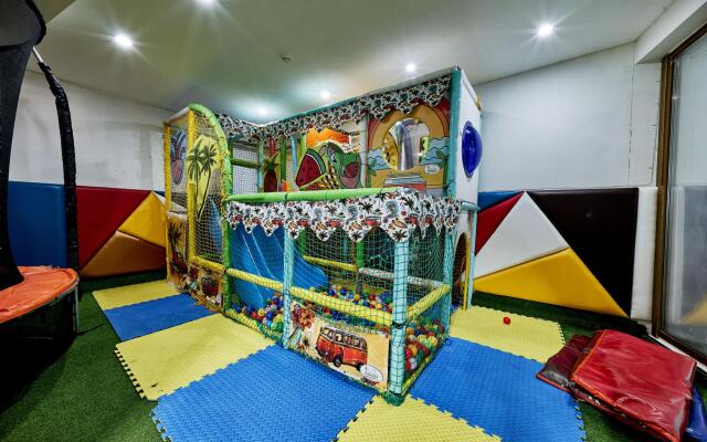 Park Hotel Vnukovo - Kartmazovo