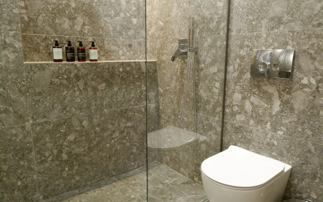 Kaiser Luxury Suites