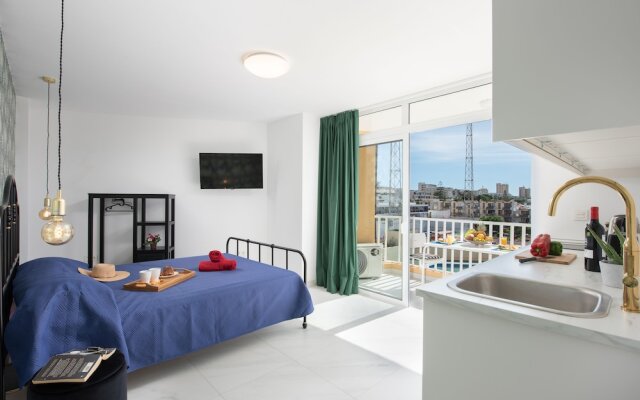 Y1DB Luxurious studio in Playa de LasAmericas