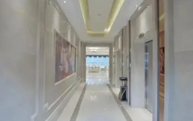 Vienna International Hotel (Bama)
