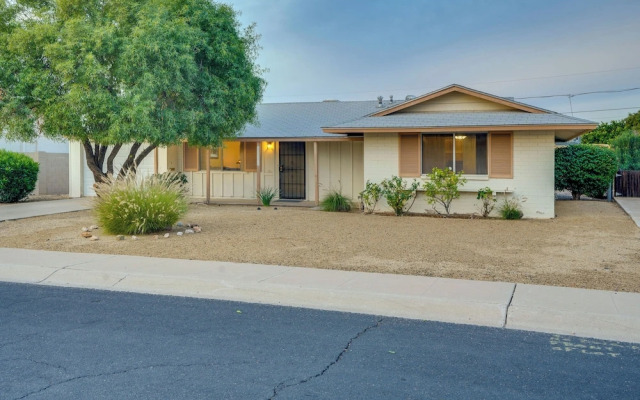 Patio & Yard: Sun City Home Near Casinos