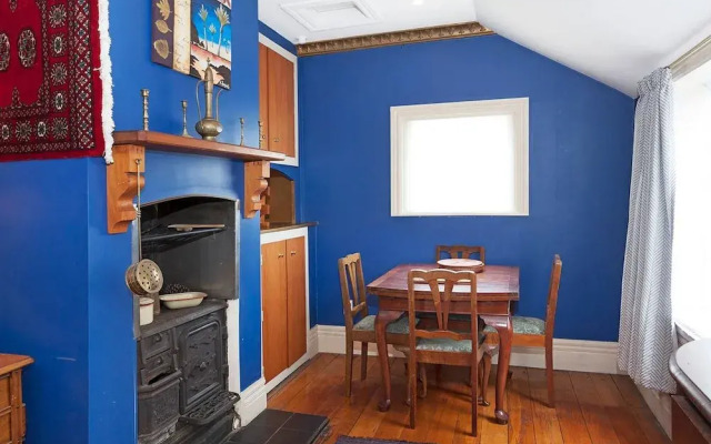 Central Christchurch Cottage