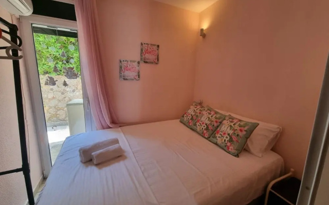 Corfu Island Apartment 13