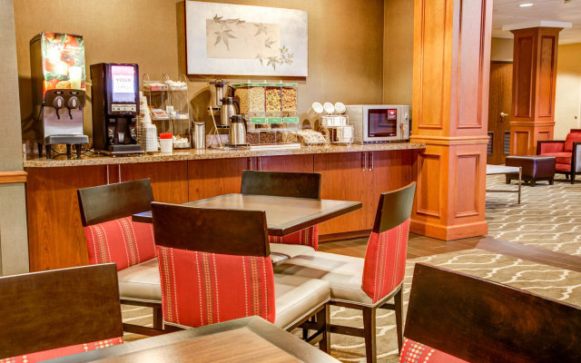 Comfort Suites Springfield RiverBend Medical