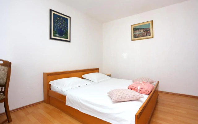 Double Room Split 17766a