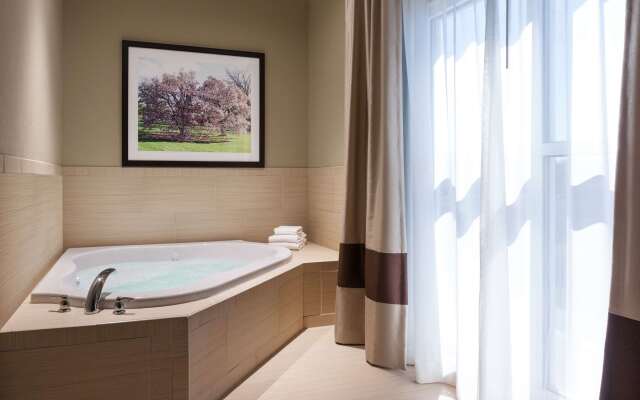 Comfort Suites DuBois Country Club