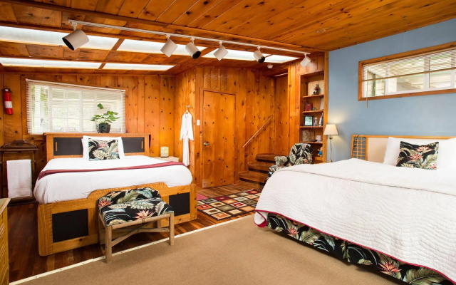Aloha Junction Bed and Breakfast