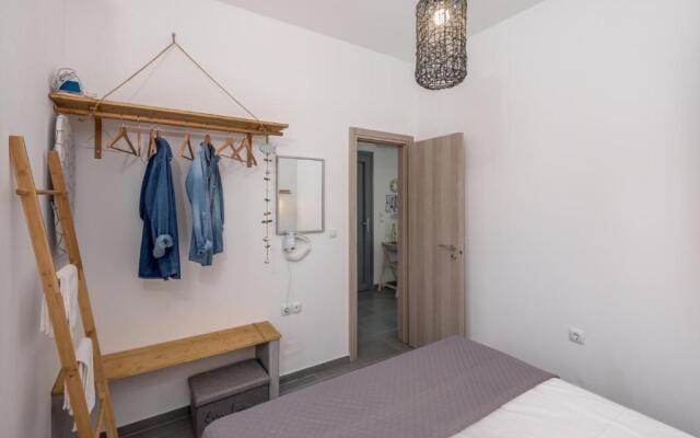 Milos Swell Suites I