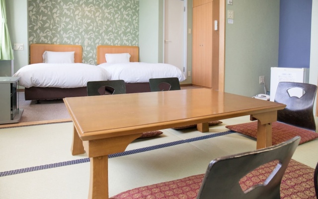 Kur & Hotel Suruga – Guest Rooms – Shizuoka