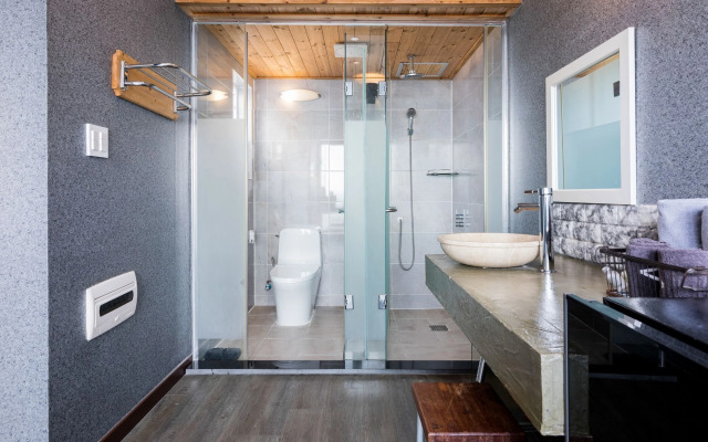 Aqua BEAutique
