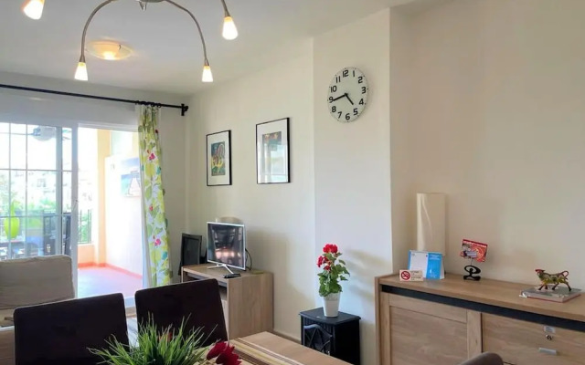 Apartment in Roquetas Near Playa Serena Beach