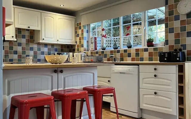 Lancaster Close Serviced Accommodation