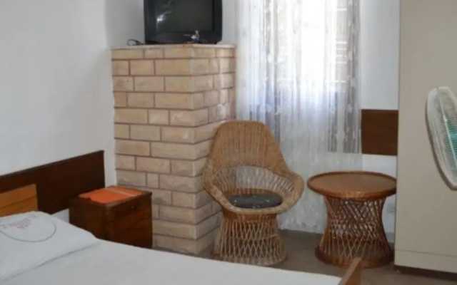 Apartments Miki Rogoznica