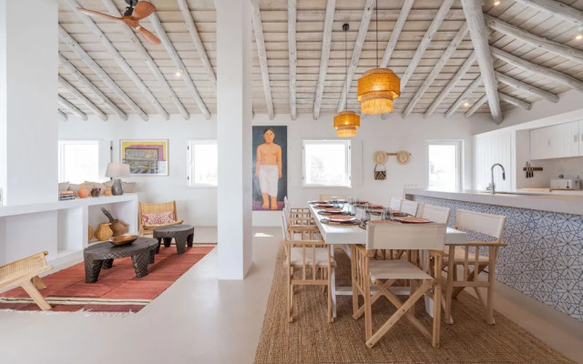 Wooden Villa By Cadenzalux