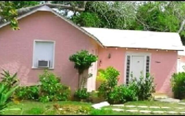 Orchard Garden Hotel & Suites