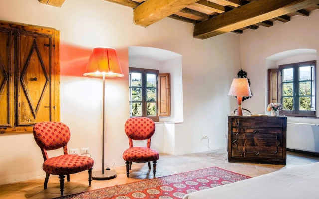 Luxury Sustainability and Eco Pool in Tower Apt