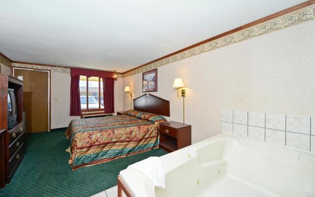 Americas Best Value Inn & Suites Warren Detroit