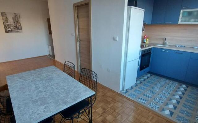 Apartman Blok 45 (reka Sava)