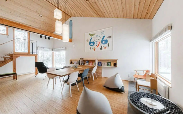 6ty6 Vacation Home – Guest Rooms – Niseko