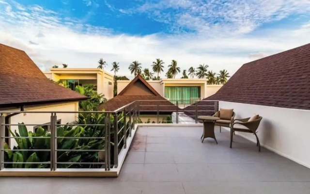 Villa with Pool&Jacuzzi Near Beach V236