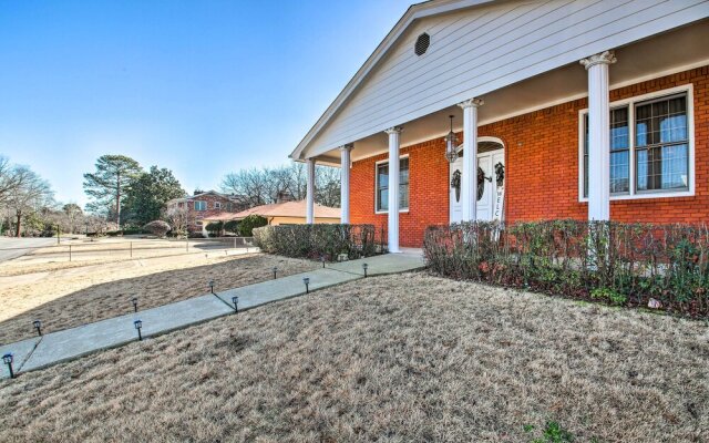 Hot Springs Home With Pool - 1/2 Mile to Oaklawn!