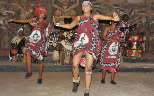 aha Lesedi Cultural Village