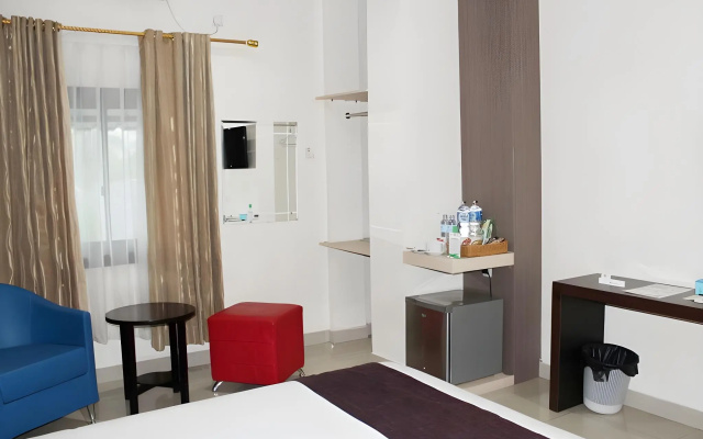 Grand Sari Hotel – Guest Rooms – Padang