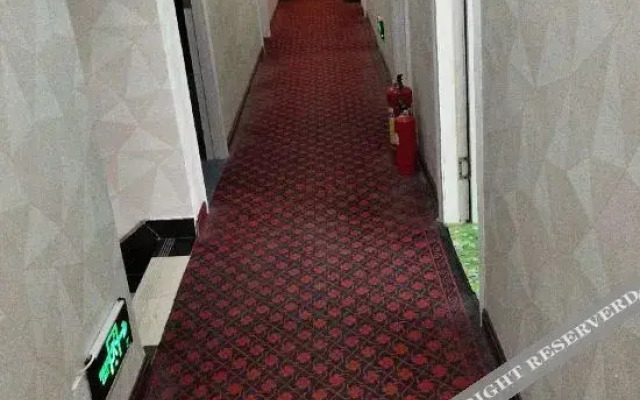 801 Serviced Apartment