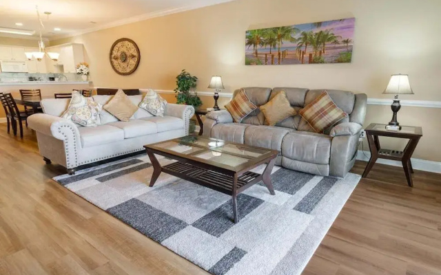 Magnolia Pointe Luster Leaf 4837-302