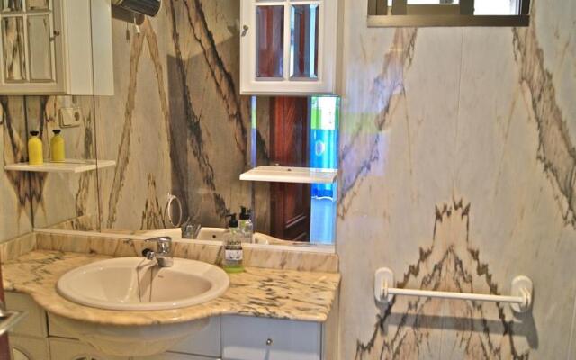 Exceptional Location - one of the Most Sought-after Locations in Costa Tropical