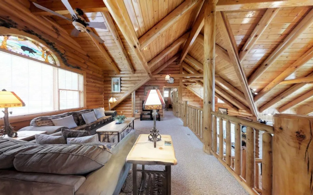 Soaring Eagle Lodge
