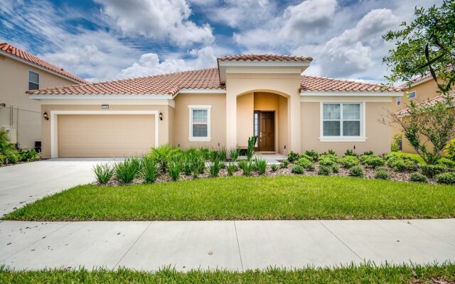 Solterra - 6136 Broad Oak Drive