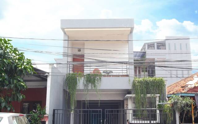 Airy Syariah Fatmawati Damai Raya 7A Jakarta